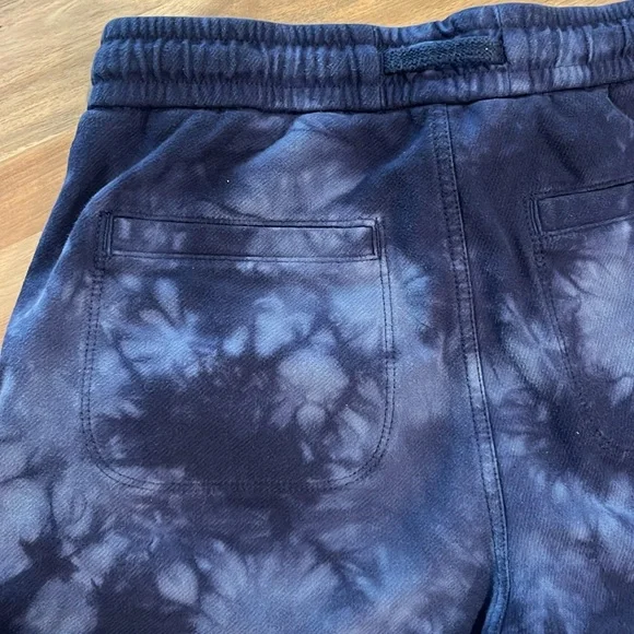 Athleta Farallon shorts - Picture 5 of 7